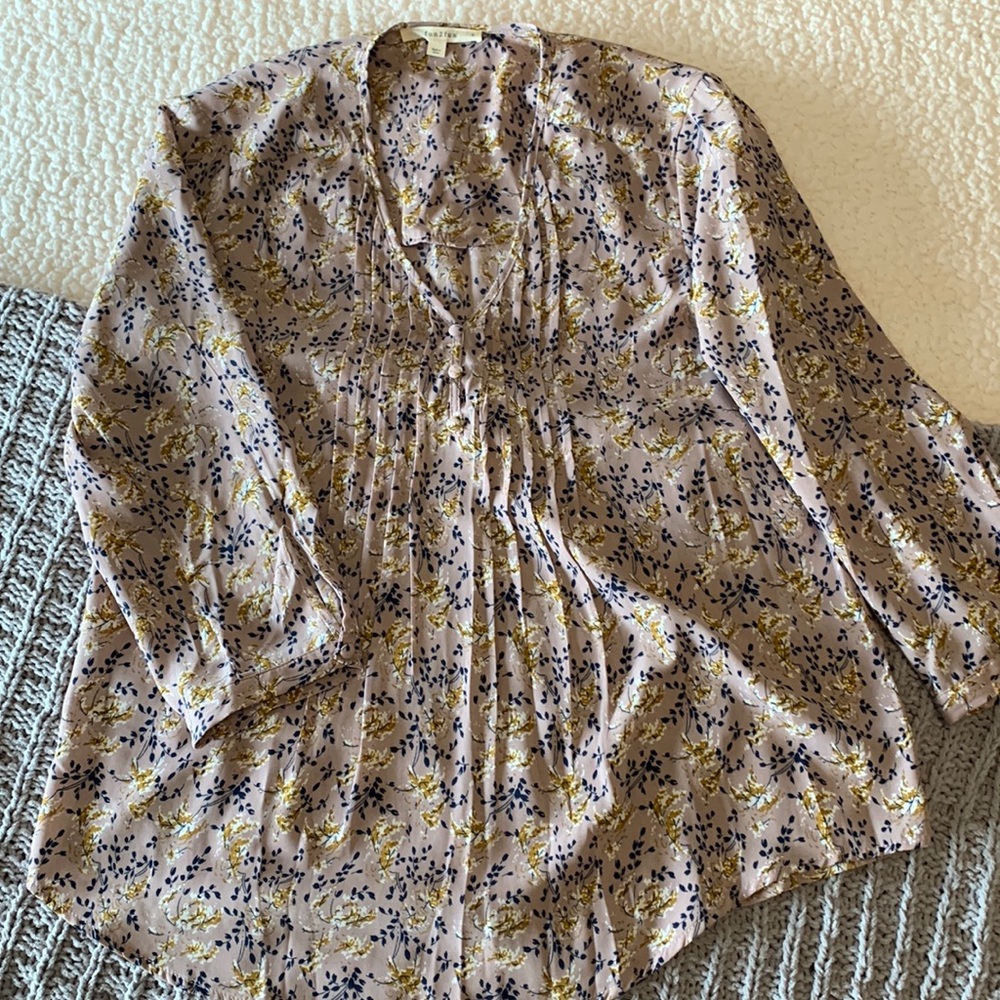 Womens blouse- size small